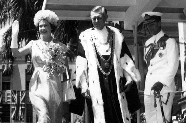 Her Majesty Queen Elizabeth II with Lord Mayor of Brisbane Clem Jones at Civic Reception, Brisbane City, 6 March 1963.