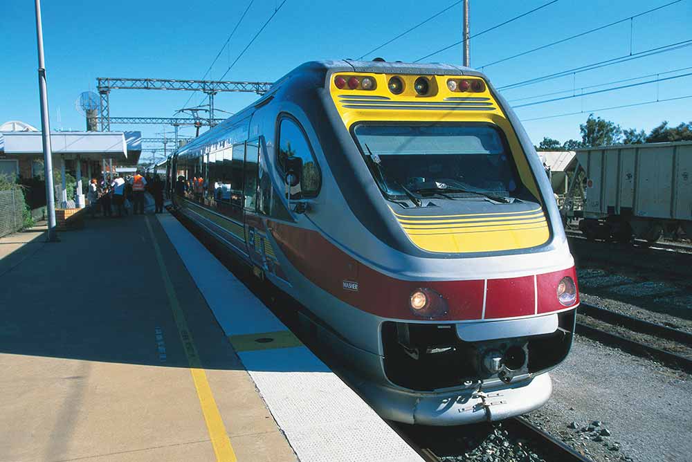 Tilt train